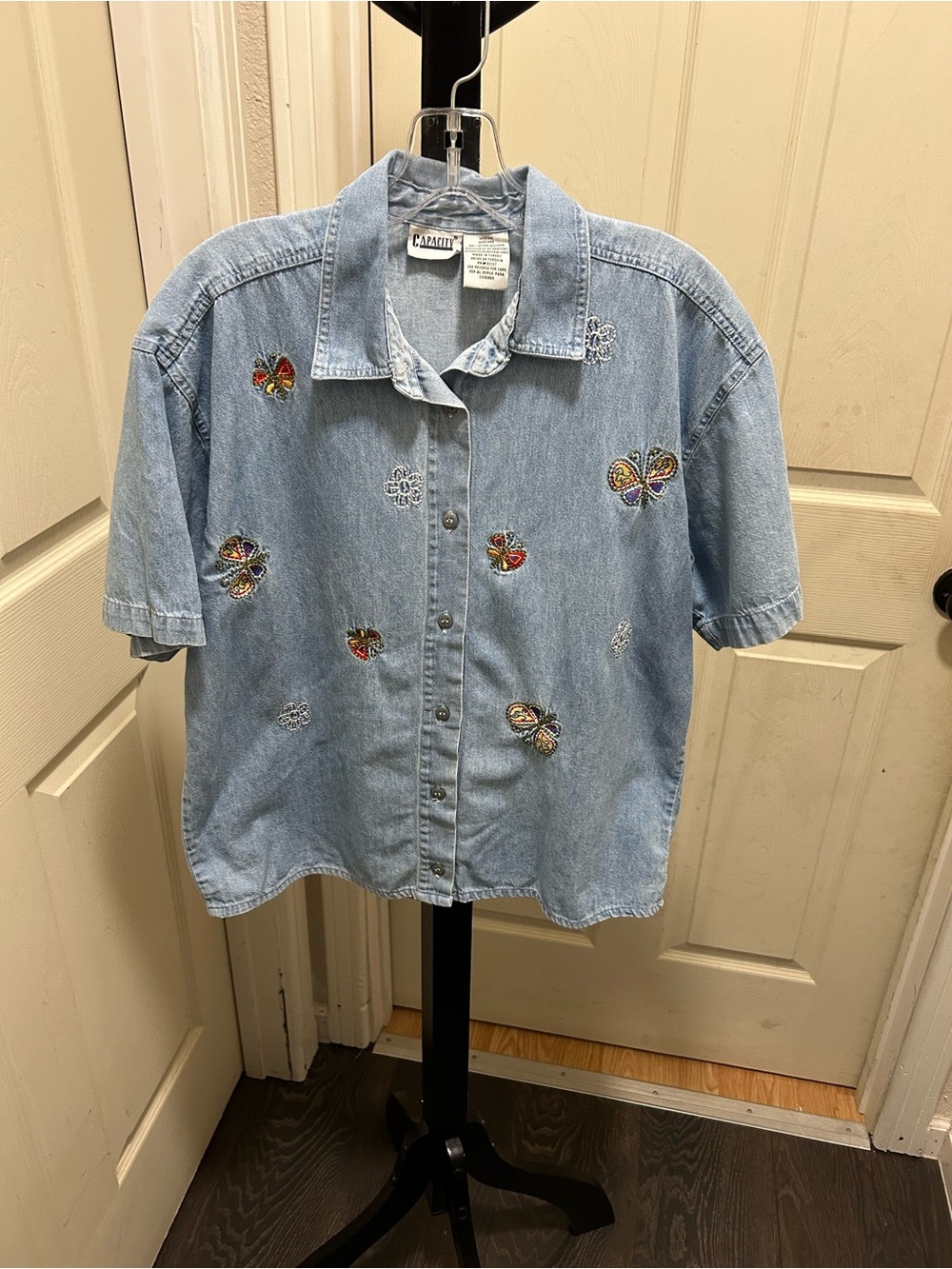 vintage 90s embroidered denim button-down shirt